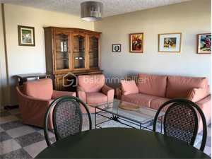 t2 à la vente -   83140  SIX FOURS LES PLAGES, surface 53 m2 vente t2 - UBI463691063